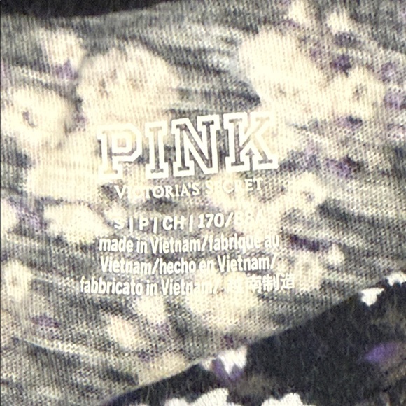 VS pink Floral Black and White Floral Women's Top, Size Small - Picture 6 of 8